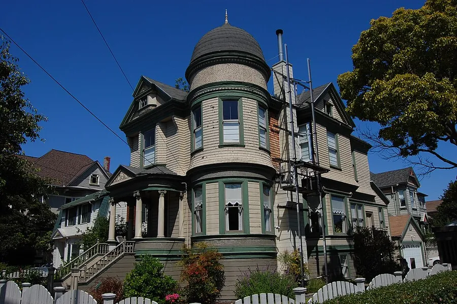 USA-Alameda-1502 Grant Street in Alameda, California