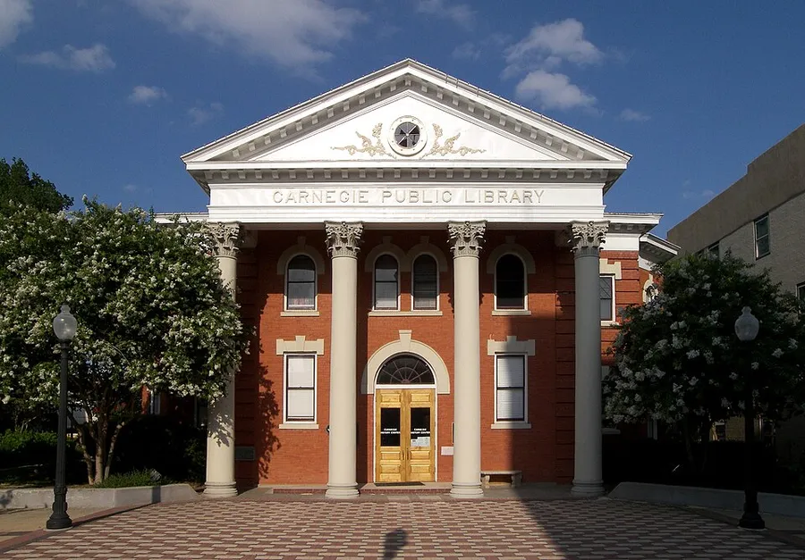 Carnegie library bryan 2009 in Bryan, Texas
