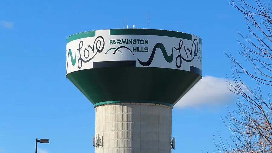 Farmington Hills Water Tower Top in Farmington Hills, Michigan