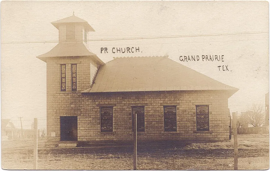 PR Church (20106820) in Grand Prairie, Texas