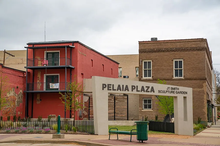 Pelaia Plaza, JT Smith Sculpture Garden - Longview, Texas (46641595785) in Longview, Texas