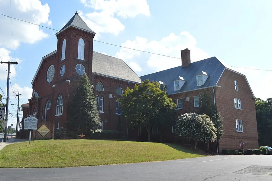 Diamond Hill Baptist Church in Lynchburg, Virginia