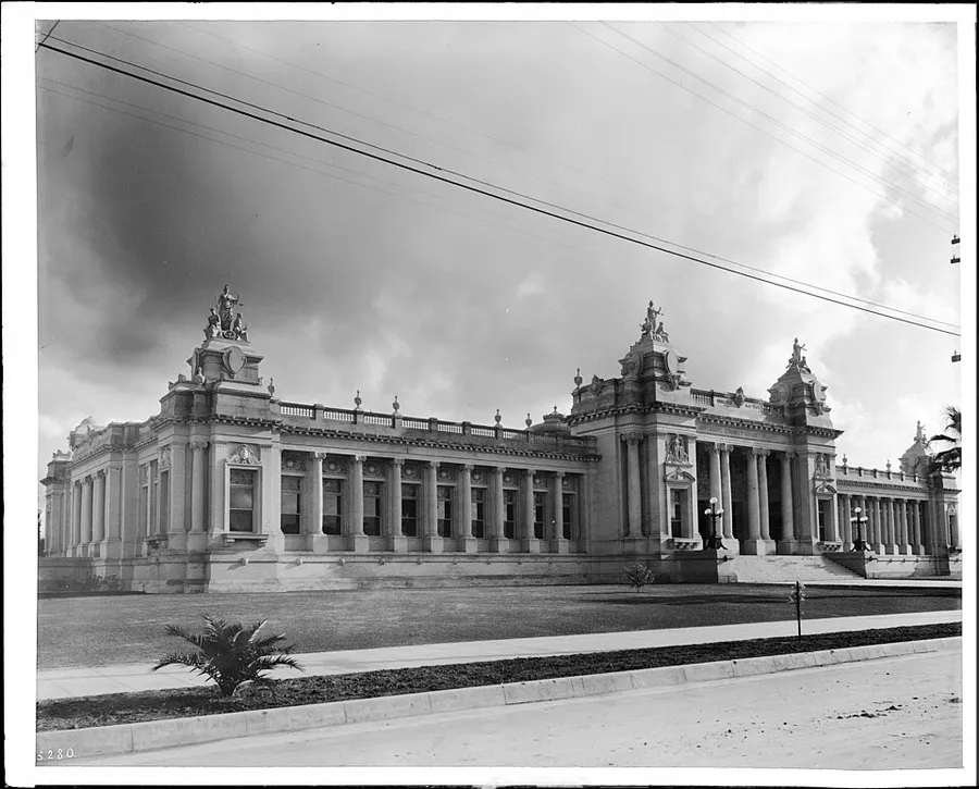 Exterior view of the Court House in Riverside, ca.1910 (CHS-5280) in Riverside, California