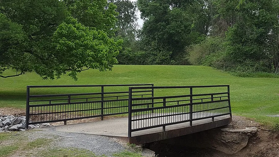 Highland Road Community Park bridge (Baton Rouge) in St. George, Louisiana