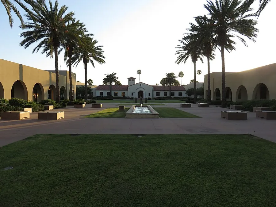 Chula Vista City Hall 2019a in Vista, California